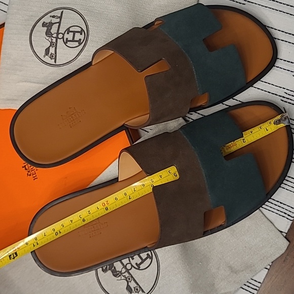 Hermès Izmir Sandal - Picture 10 of 16